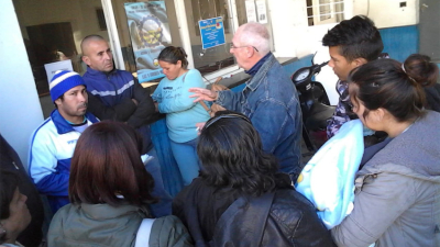 Vecinos del barrio 29 de Agosto reclaman que Secheep reconecte el servicio