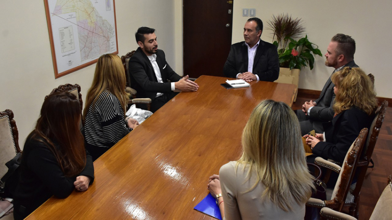 El vicegobernador se reunió con empresarios de la firma norteamericana Nu Skin