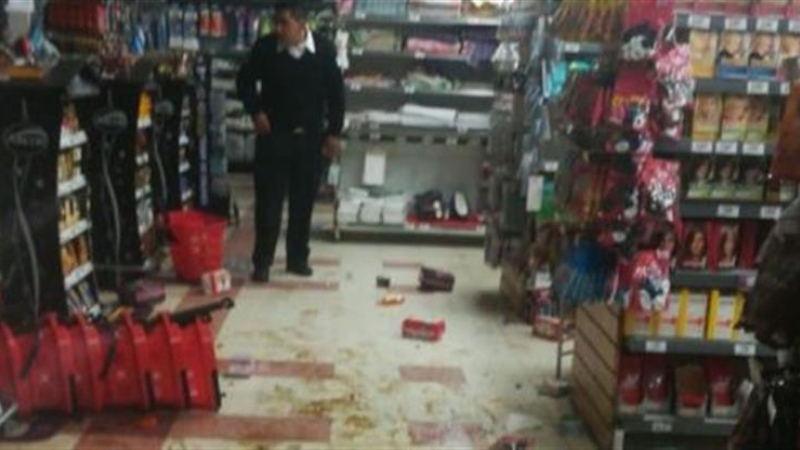 Veinte detenidos y cuatro policías heridos en ataques a supermercados de Mendoza