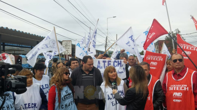 Docentes frente a Educación
