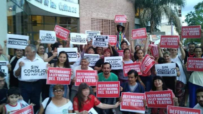 Con la misión de salvar la cultura