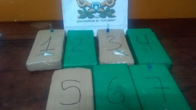 Tucumán: Detuvieron a dos choferes con 7 kilos de cocaína oculta en la cabina