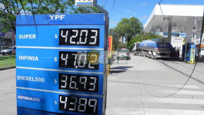 Combustibles: el aumento se aplica en todas las petroleras