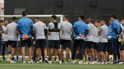 Tomaron declaración a los jugadores de Boca en el entrenamiento
