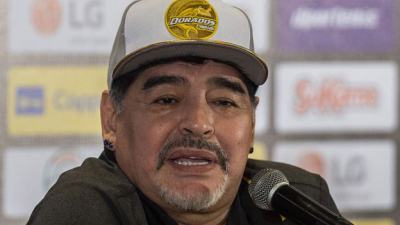 Operaron a Maradona y le retiraron el cinturón gástrico