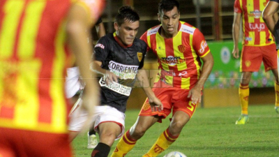 Sarmiento quiere meter segunda ante Huracán