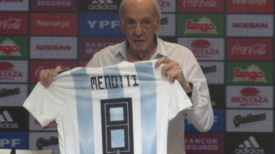 Para Menotti “no es el momento de Agüero y Messi en la Selección”