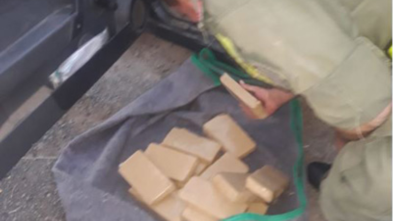Apartaron del cargo a los penitenciarios que transportaban droga