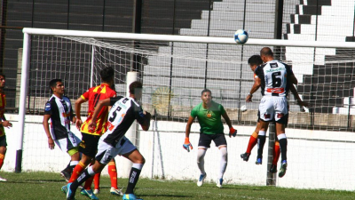 Sarmiento, ganador del clásico dominguero