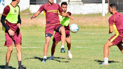 Sarmiento quiere llegar a la punta en Villa Ramallo