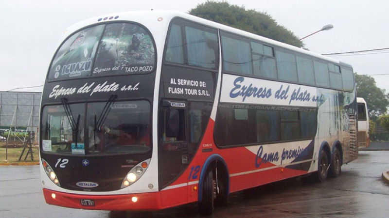 El único servicio de colectivo que une Sáenz Peña-Taco Pozo ve peligrar su continuidad