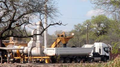 Ruta 11: hacia el sur se iniciaron nuevas obras, hacia el norte sigue paralizada