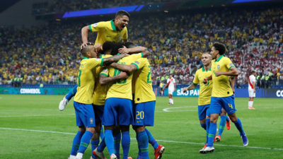 Brasil goleó a Perú y avanza en a cuartos de la Copa América