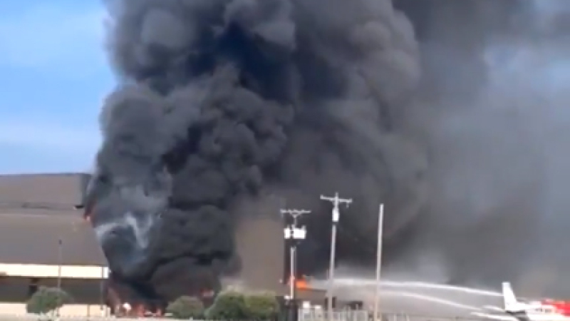 Al menos 10 muertos al estrellarse una avioneta en Texas