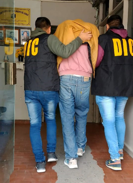 detenido.jpg