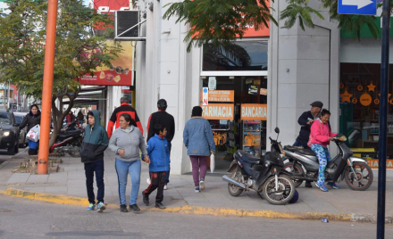SIN-FERIADO-PUENTE.jpg