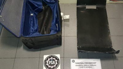 Una mujer paraguaya se embarcaba de Argentina a Madrid con casi tres kilos de cocaína