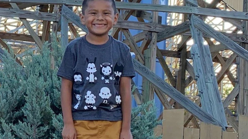 Stephen, de seis años, una de las víctimas de la masacre en California