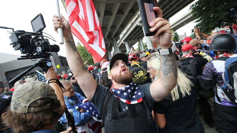 Temen choque de manifestaciones en Portland