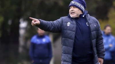 Maradona busca definir la formación de Gimnasia para el debut ante Racing