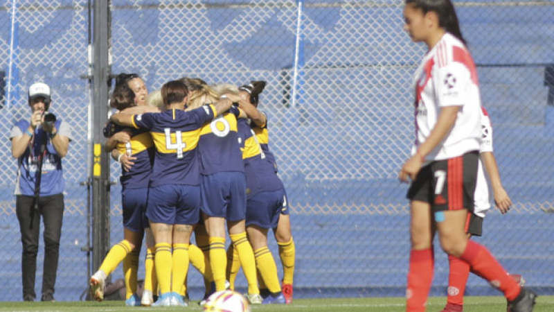 Boca se llevó el primer superclásico femenino de la era profesional