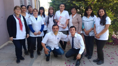 Charata: Docentes residentes brindaron taller sobre uso problemático de tecnologías