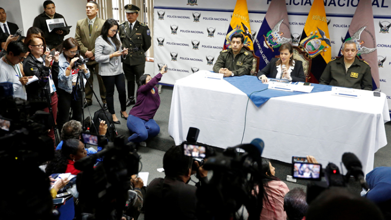 Ecuador parece volver a la normalidad mediante el diálogo entre el gobierno y dirigentes indígenas