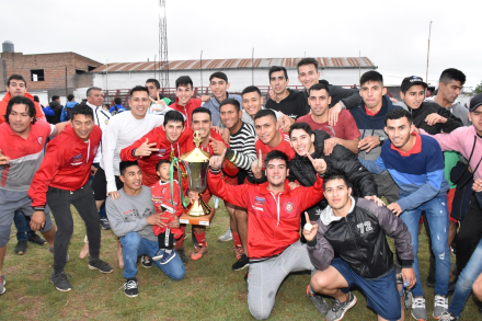 58juventud campeon.jpg
