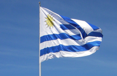 Casi tres millones llamados a votar en Uruguay