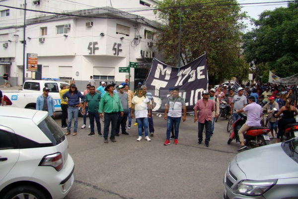Manifestación en contra del programa de sustitución de la tracción a sangre