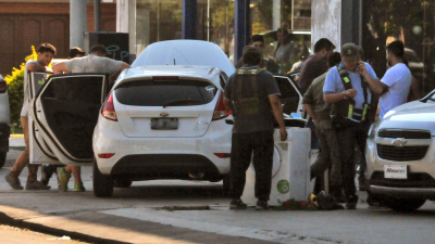 Procedimiento en plena avenida Sarmiento por una causa relacionada con narcotráfico