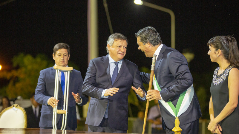 Capitanich inició su tercer mandato: “Nuestra vida está hecha de regresos, acá estamos nuevamente para servir”