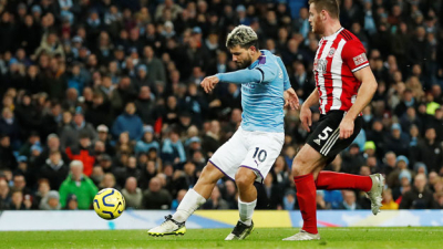 Golazo de Agüero en la victoria del City