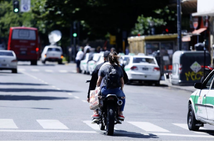 motociclistas sin casco.JPG