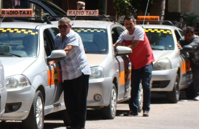 Por un ingreso digno hay que conducir más horas diarias