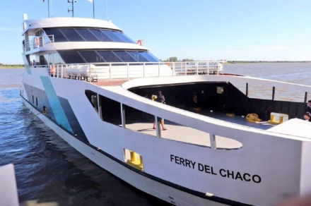 FERRY.JPG