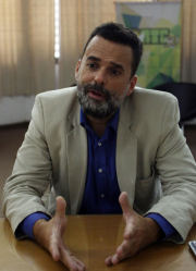 Menéndez.jpg