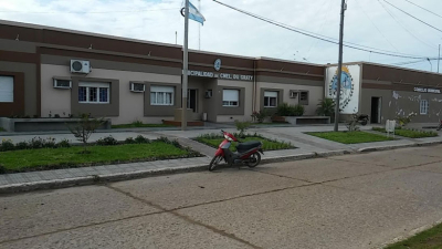 Reincorporan a empleados municipales en Coronel Du Graty