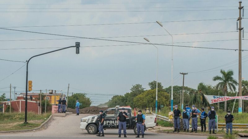 Restringen la entrada y salida de barrios al sur de Malvinas y Soberanía