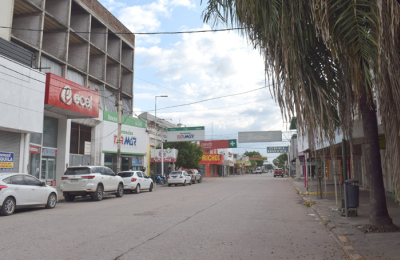 Más movimiento en Sáenz Peña, con cajeros y correo concurridos
