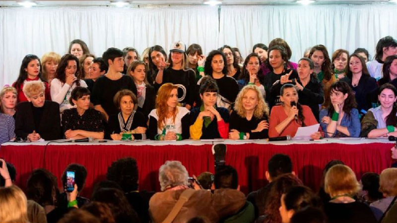 Actrices Argentinas rechazó domiciliarias para femicidas o acusados de violencia de género