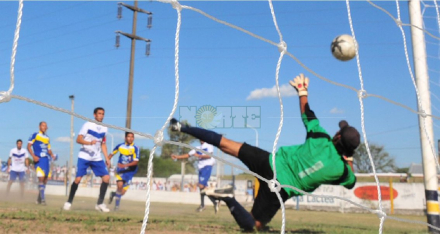 cancha gol.JPG