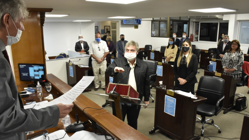 Gustavo Corradi será nuevamente legislador reemplazando a Barbetti