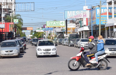 Lunes movido y concentración de personas en Sáenz Peña