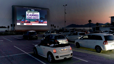 Palomitas de maíz, palmeras y mascarillas: Cannes inaugura autocine