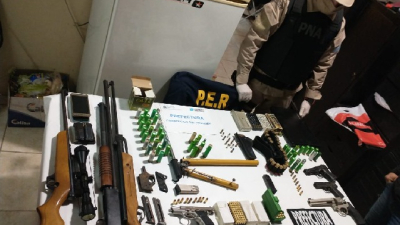 Prefectura secuestró un arsenal en Entre Ríos
