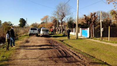 Encontraron asesinadas a una joven y su hija de siete años