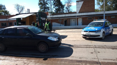 Refuerzan los controles en los accesos a la provincia de Santa Fe