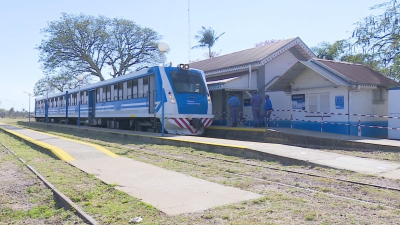 El regreso del Tren Metropolitano se presenta con un acto nacional