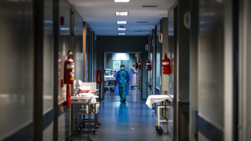 Récord de muertes y contagios: 382 fallecimientos y 8.713 nuevos casos en las últimas 24 horas